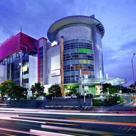 Favehotel Pluit Junction Jacarta Exterior foto
