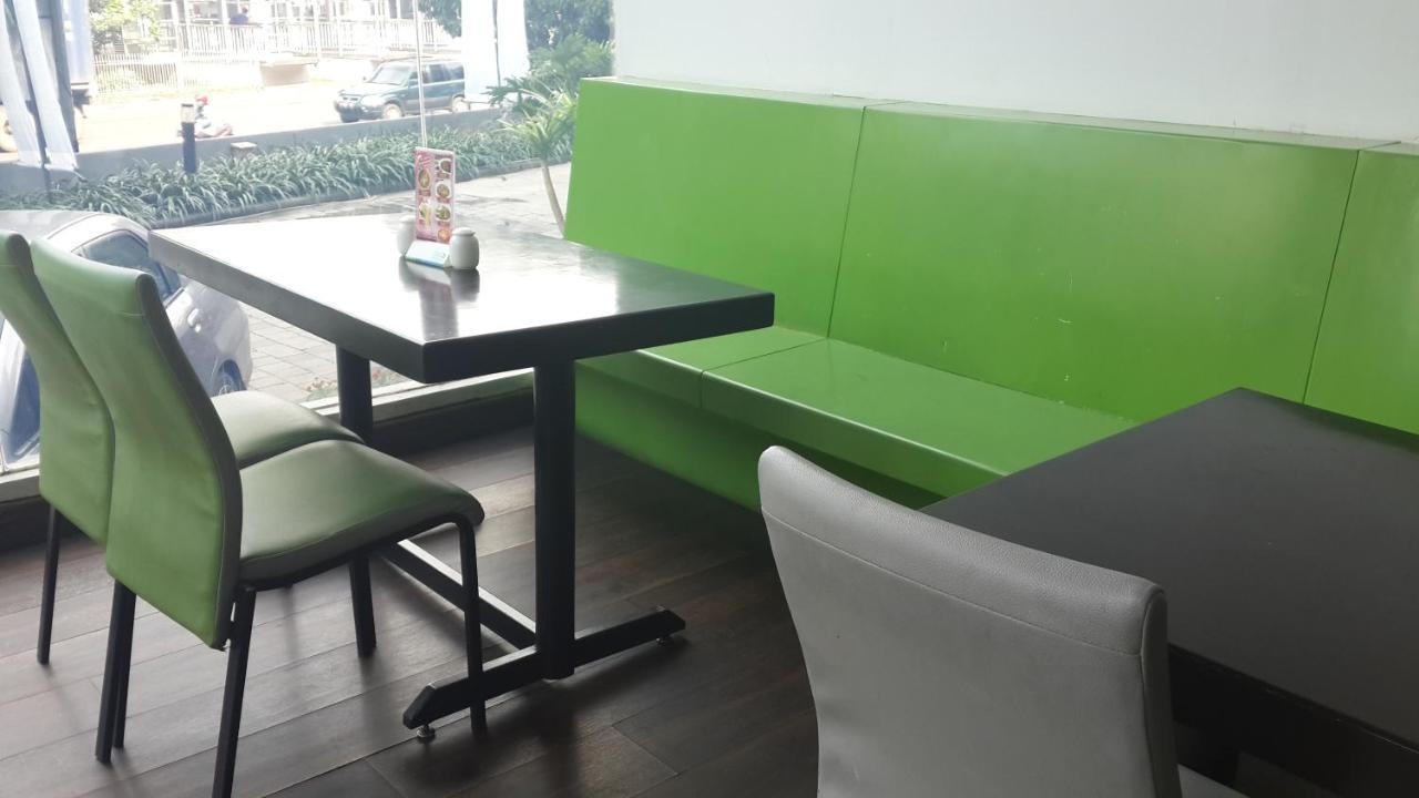 Favehotel Pluit Junction Jacarta Exterior foto