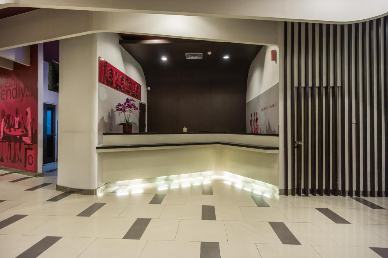 Favehotel Pluit Junction Jacarta Exterior foto