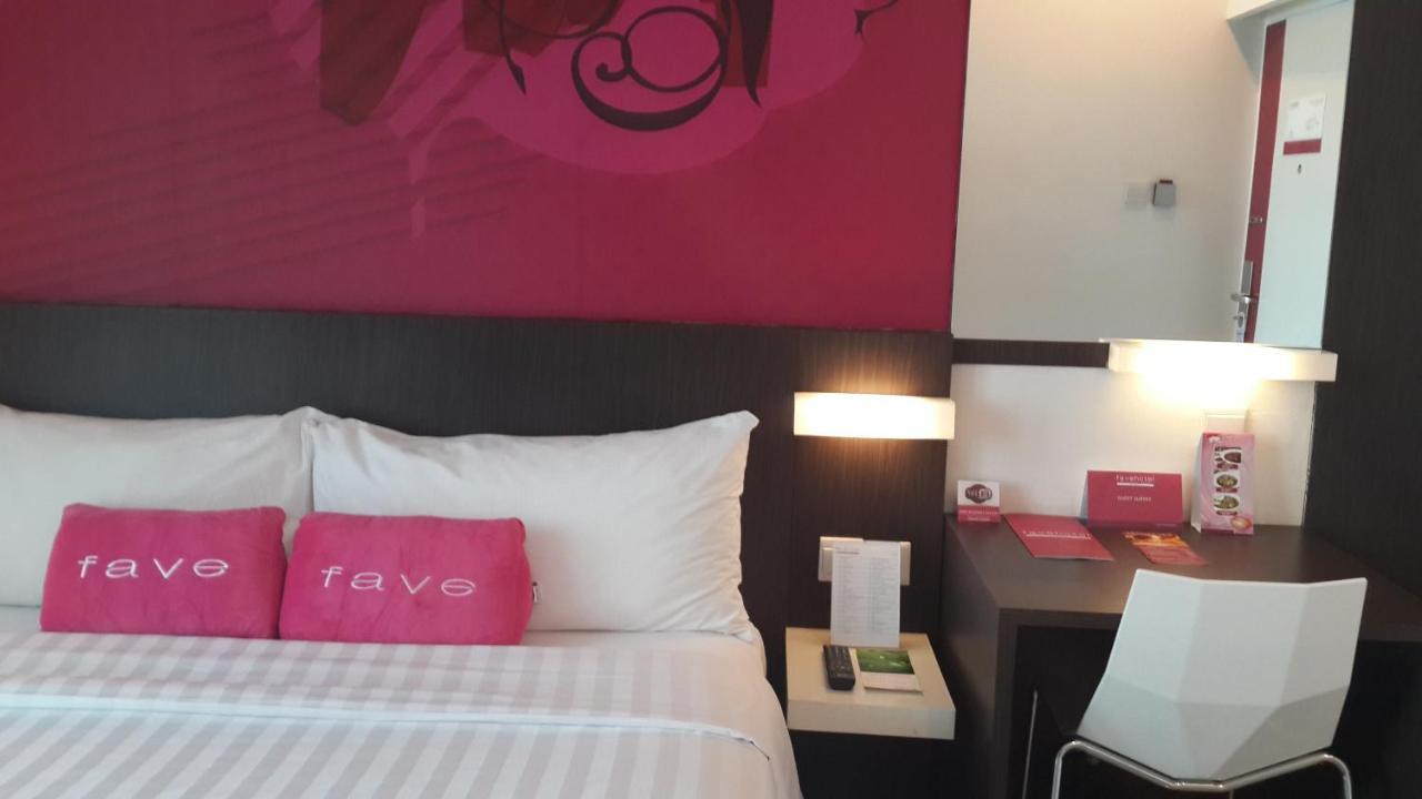 Favehotel Pluit Junction Jacarta Exterior foto