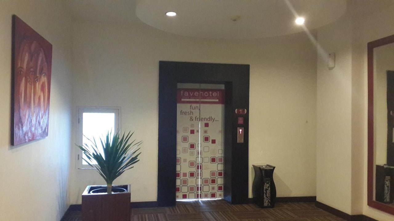 Favehotel Pluit Junction Jacarta Exterior foto