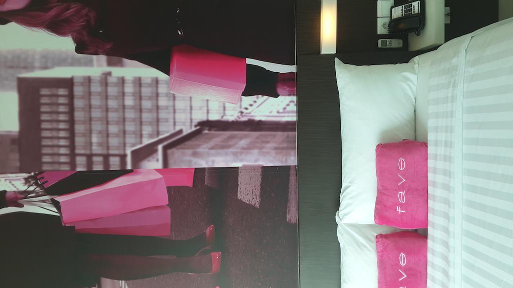 Favehotel Pluit Junction Jacarta Exterior foto