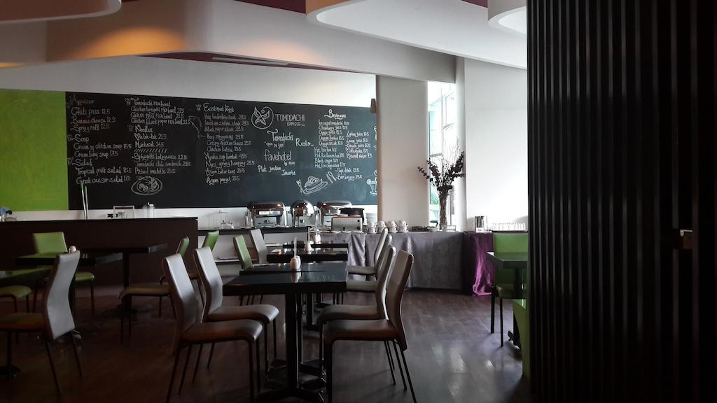 Favehotel Pluit Junction Jacarta Exterior foto