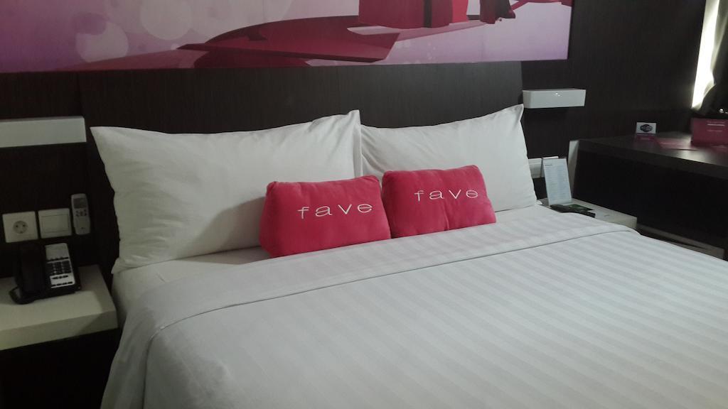 Favehotel Pluit Junction Jacarta Exterior foto